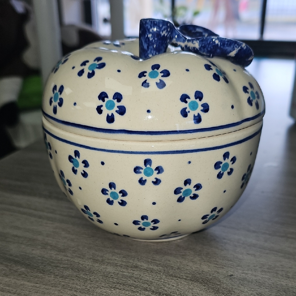 Polish Pottery Apple Baker